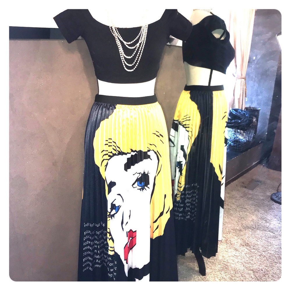 Awesome Modern Art Print Satin Pleated Skirt💕♥️❤️
